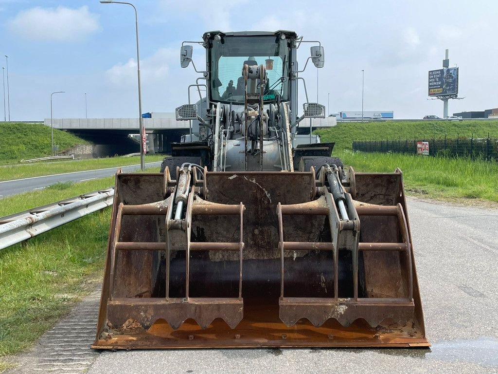 Radlader tip Caterpillar 930M, Gebrauchtmaschine in Velddriel (Poză 9)