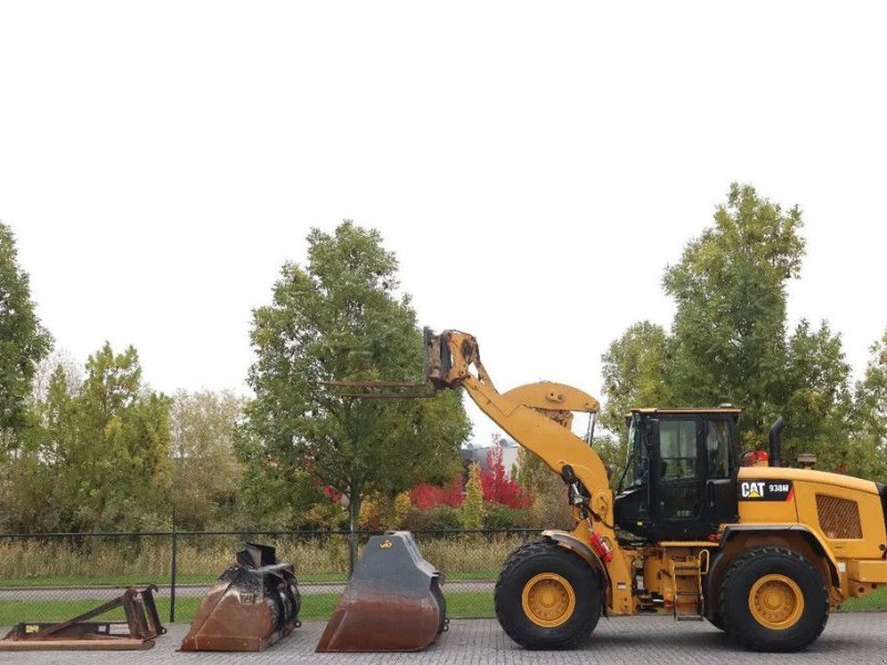 Radlader of the type Caterpillar 938 M 2X BUCKET JIB FORKS BSS GOOD CONDITION, Gebrauchtmaschine in Marknesse (Picture 1)