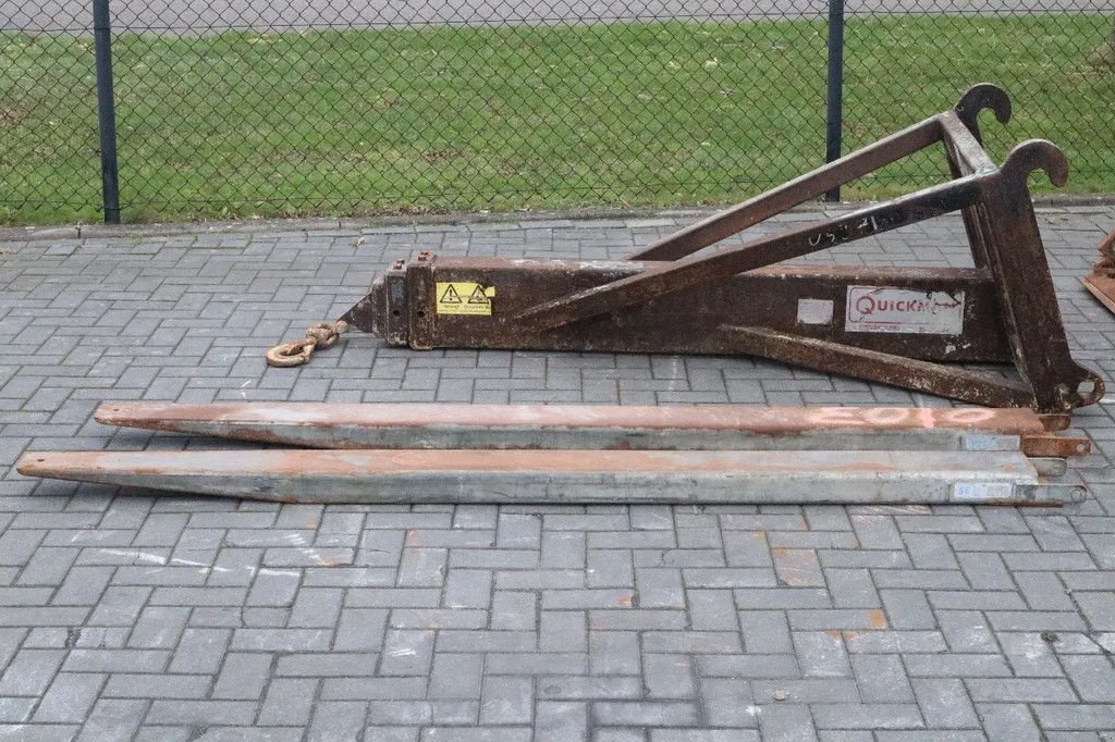 Radlader des Typs Caterpillar 938 M 2X BUCKET JIB FORKS BSS GOOD CONDITION, Gebrauchtmaschine in Marknesse (Bild 11)