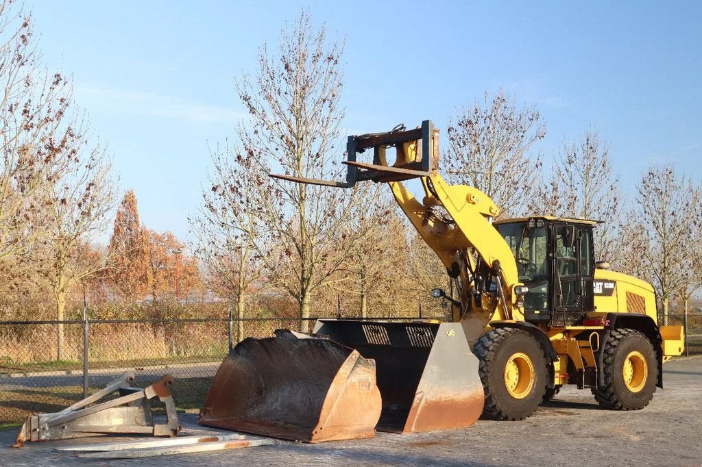 Radlader του τύπου Caterpillar 938 M 2X BUCKET JIB FORKS BSS GOOD CONDITION, Gebrauchtmaschine σε Marknesse (Φωτογραφία 2)