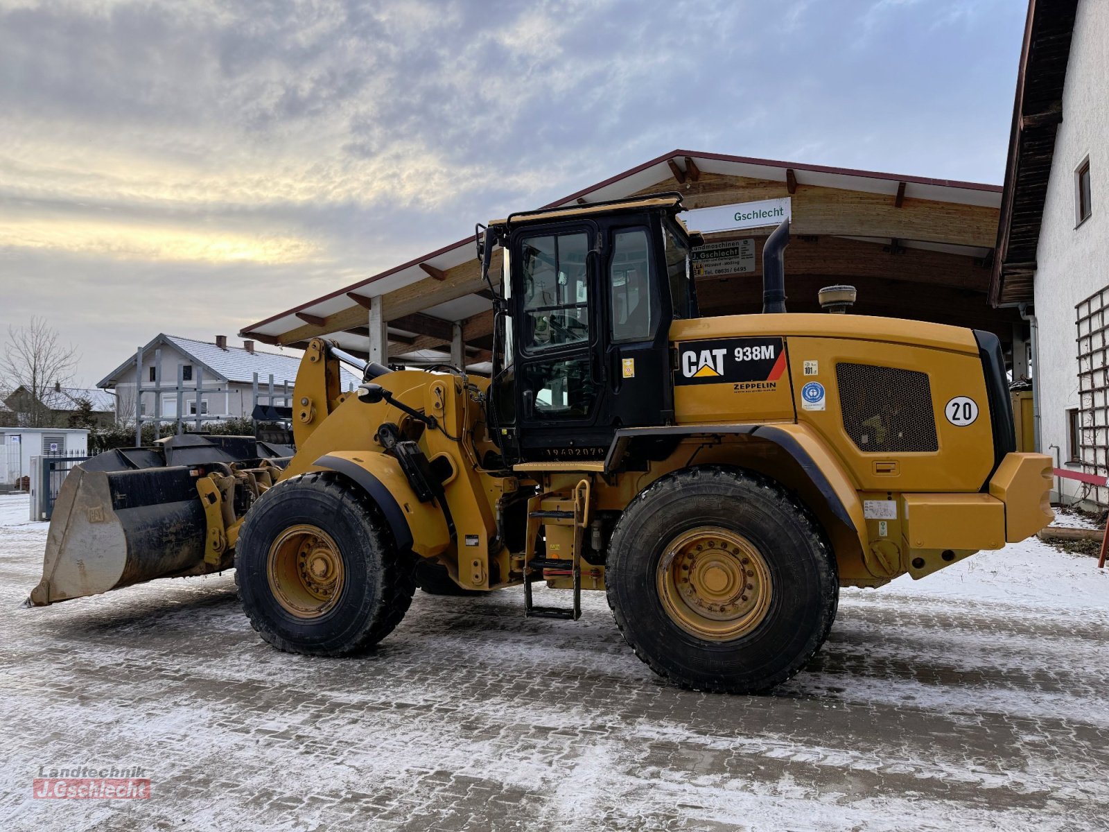 Radlader tipa Caterpillar 938M, Gebrauchtmaschine u Mühldorf (Slika 21)