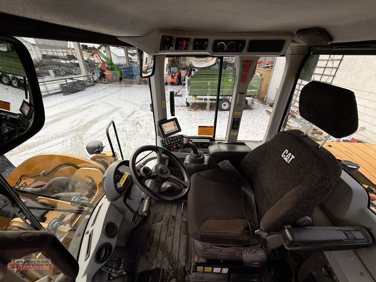 Radlader tipa Caterpillar 938M, Gebrauchtmaschine u Mühldorf (Slika 27)