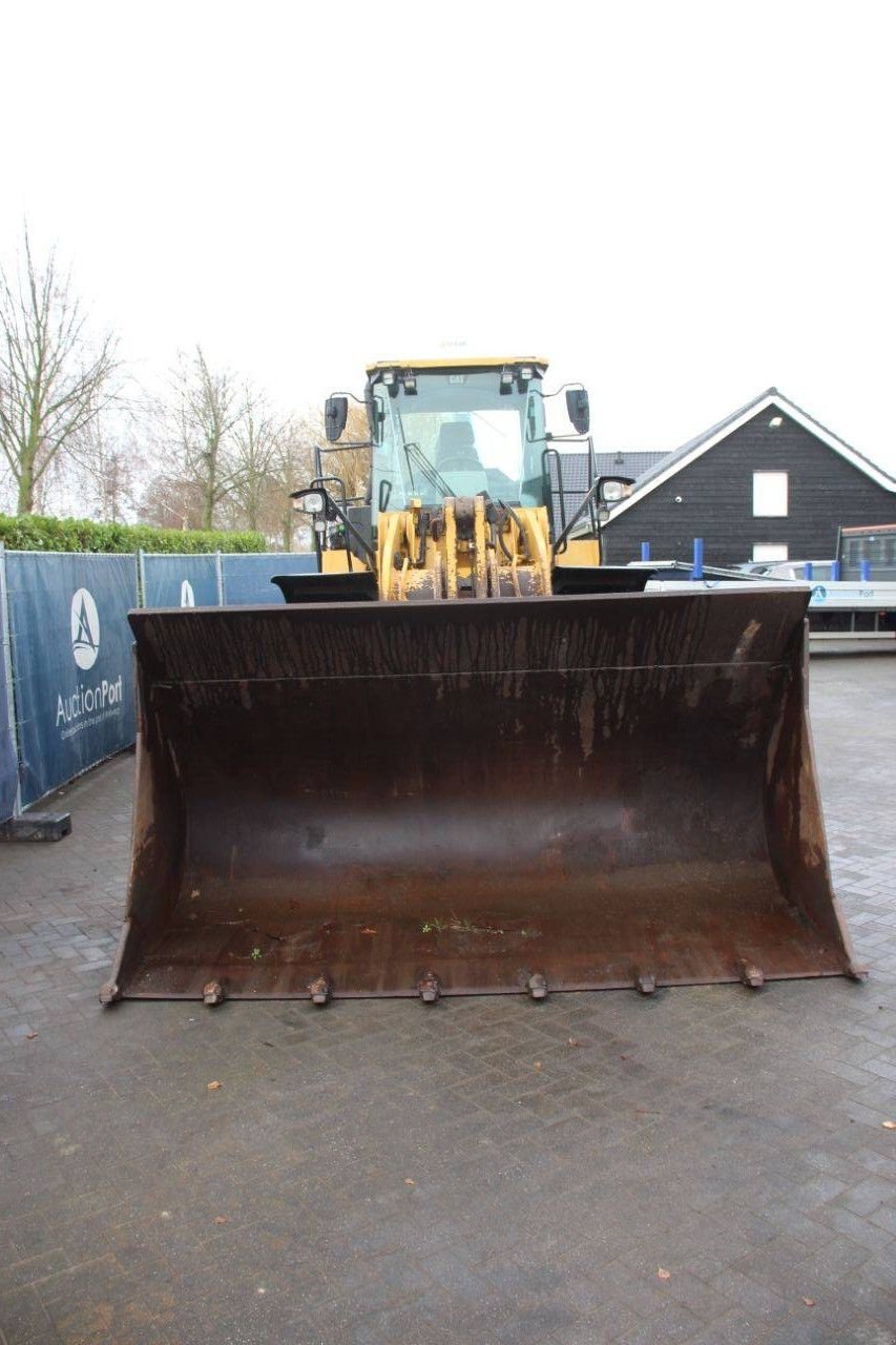 Radlader типа Caterpillar 950 GC, Gebrauchtmaschine в Antwerpen (Фотография 8)