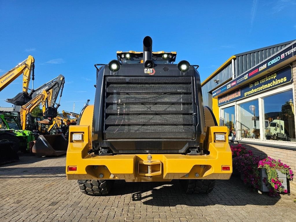 Radlader of the type Caterpillar 950L, Neumaschine in Krabbendijke (Picture 4)