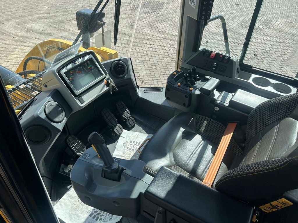 Radlader typu Caterpillar 950M 950M, Gebrauchtmaschine w Barneveld (Zdjęcie 8)