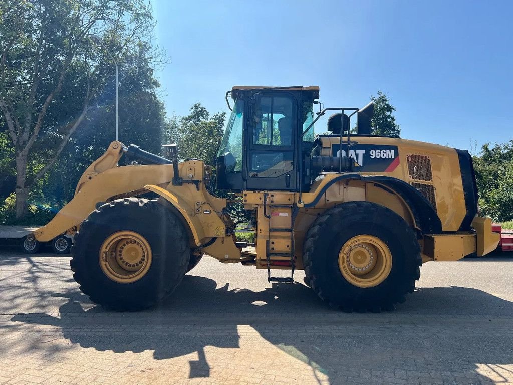 Radlader of the type Caterpillar 966M, Gebrauchtmaschine in Doetinchem (Picture 2)