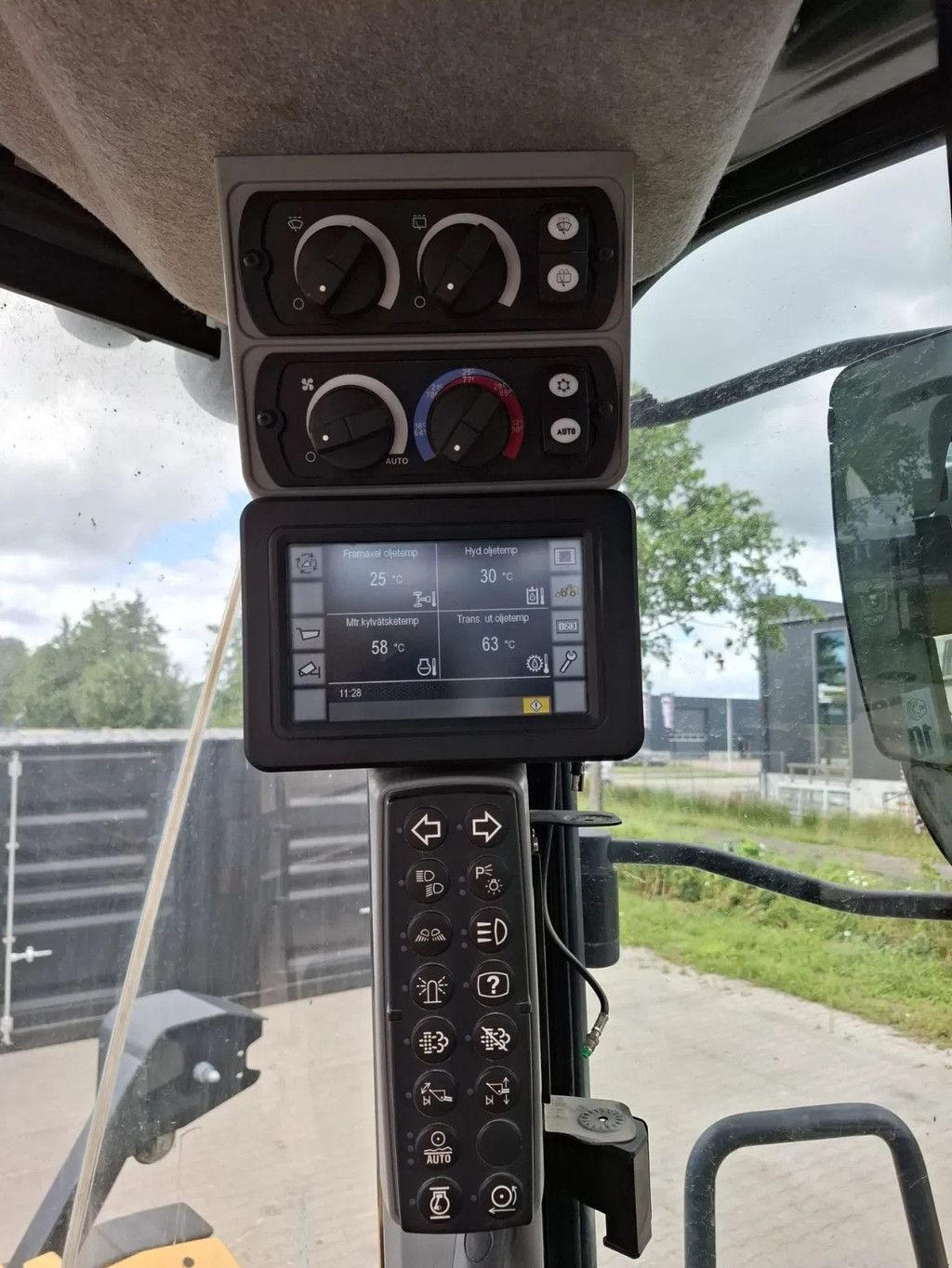 Radlader of the type Caterpillar 972 MXE, Gebrauchtmaschine in Scharsterbrug (Picture 11)