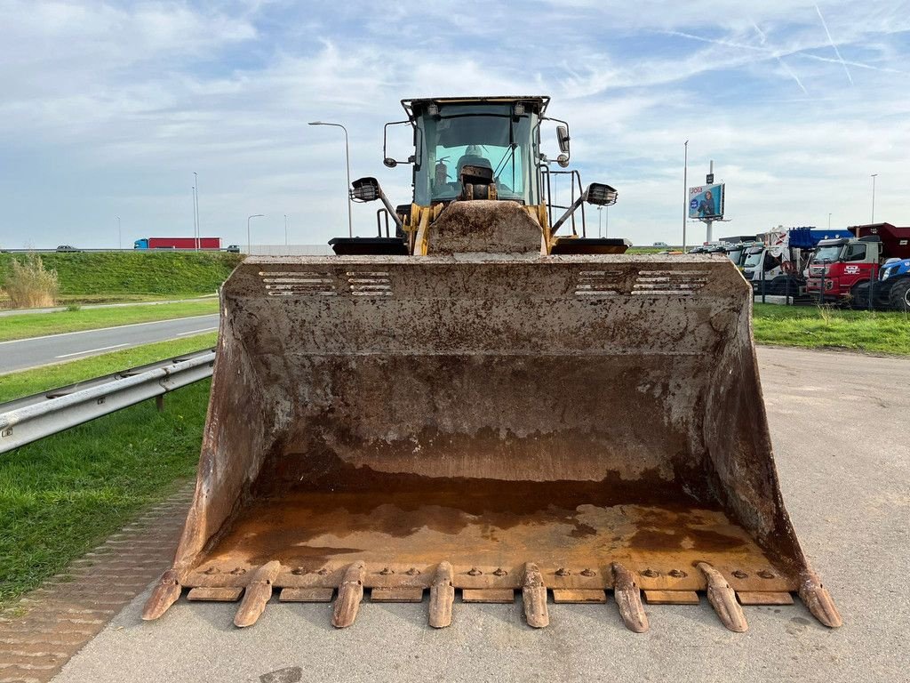 Radlader of the type Caterpillar 972K - Full Steering, Gebrauchtmaschine in Velddriel (Picture 8)