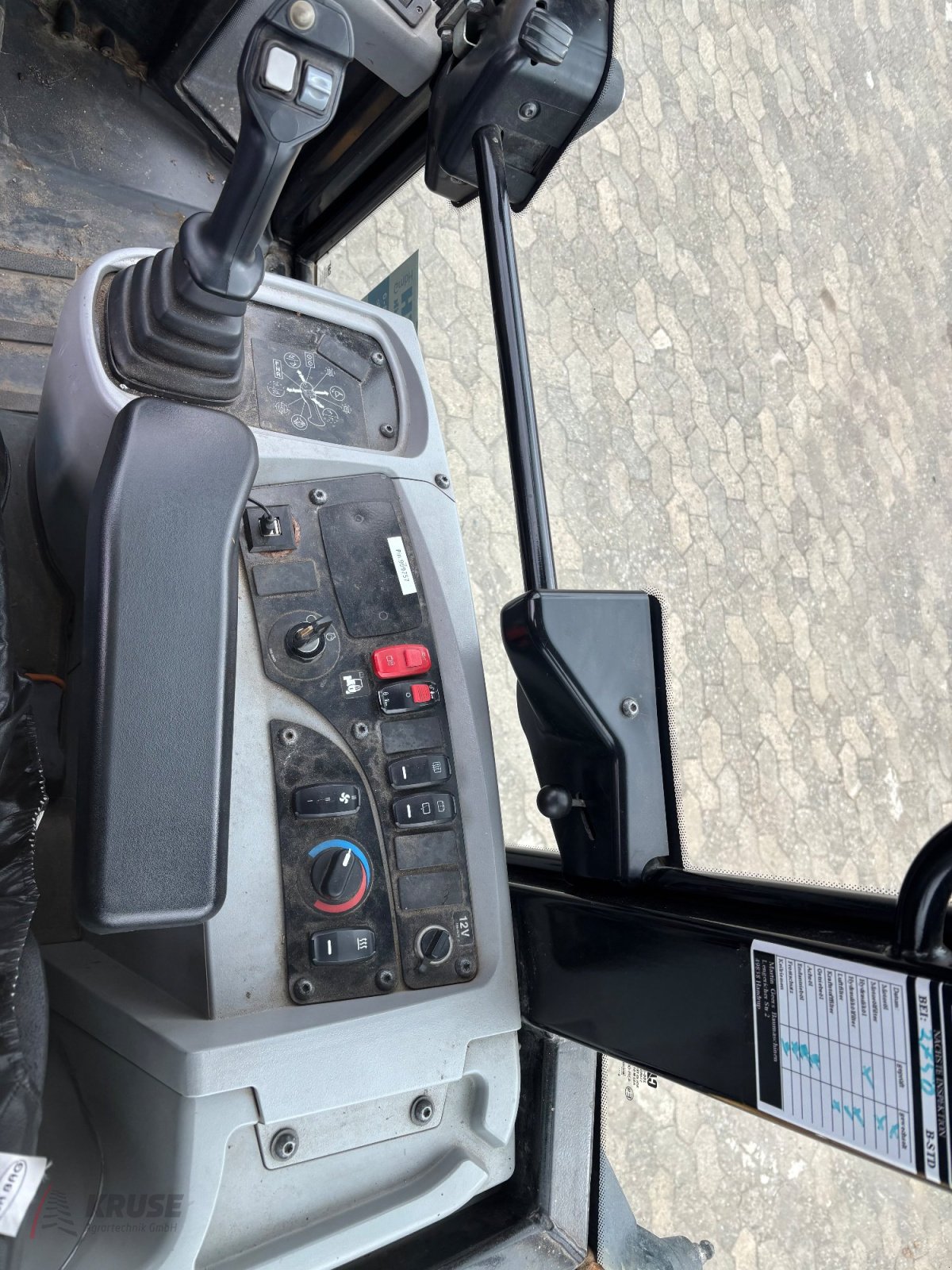 Radlader of the type Caterpillar CAT 908 M, Gebrauchtmaschine in Fürstenau (Picture 10)