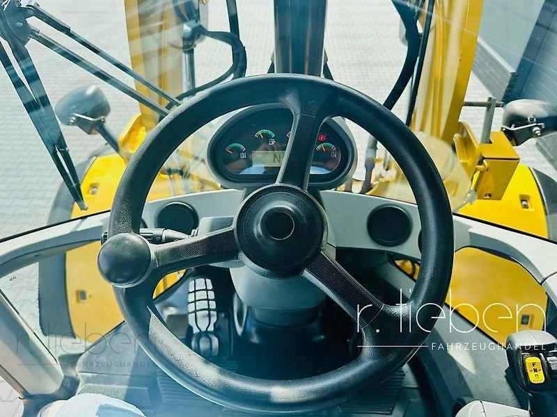 Radlader of the type Caterpillar CAT Caterpillar 938M Agrar Radlader - SW & 3.Funktion - CE & EPA, Gebrauchtmaschine in Haren (Picture 18)