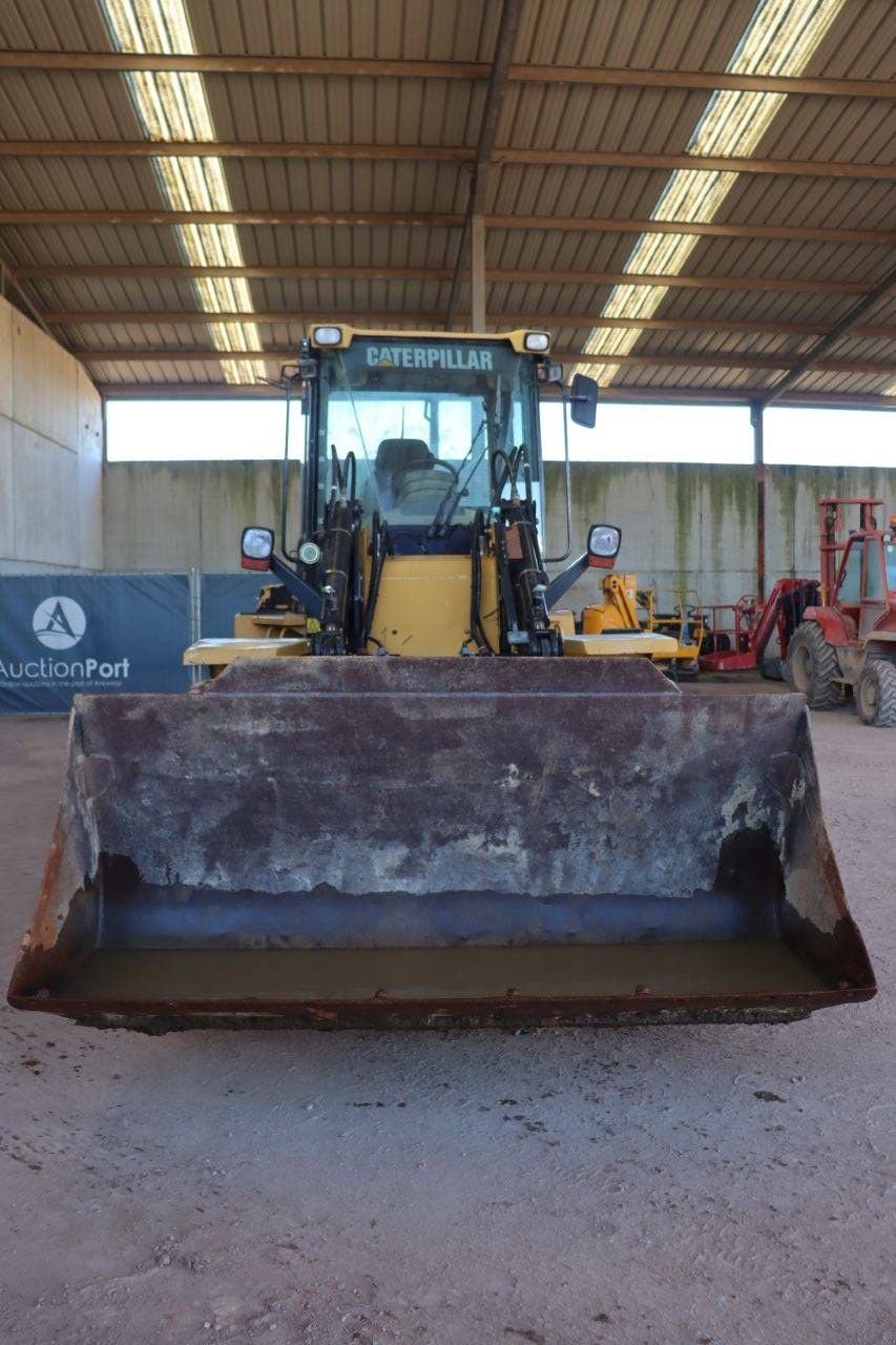 Radlader tipa Caterpillar IT14G, Gebrauchtmaschine u Antwerpen (Slika 9)