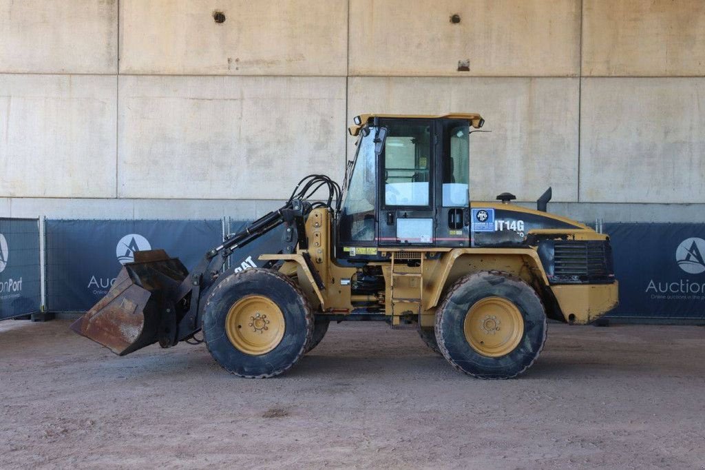 Radlader tipa Caterpillar IT14G, Gebrauchtmaschine u Antwerpen (Slika 2)