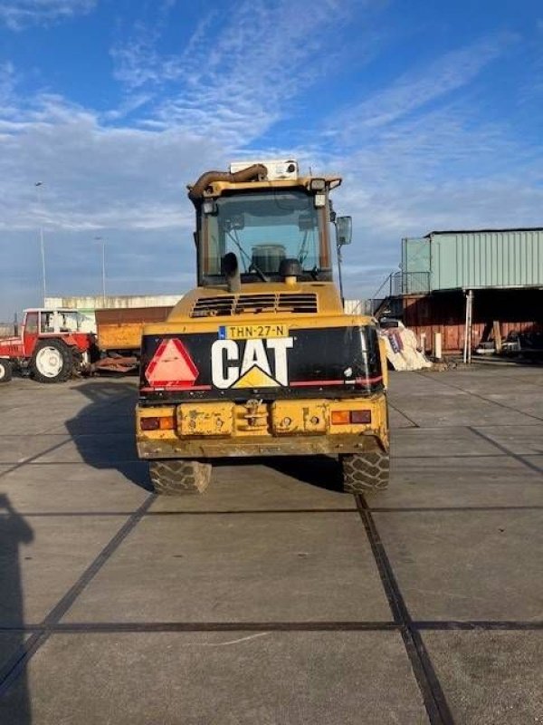 Radlader van het type Caterpillar IT14G, Gebrauchtmaschine in Antwerpen (Foto 3)