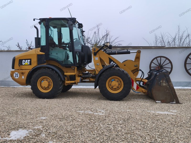 Radlader des Typs Caterpillar Radlader 907 H2 Knicklader, Gebrauchtmaschine in Großschönbrunn (Bild 1)