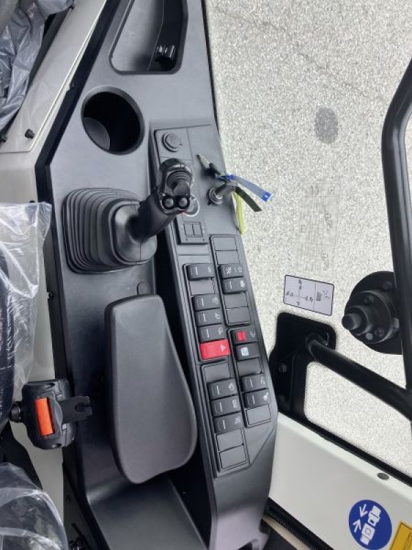 Radlader tipa CLAAS RADLADER TORION 530, Gebrauchtmaschine u Strahwalde (Slika 7)