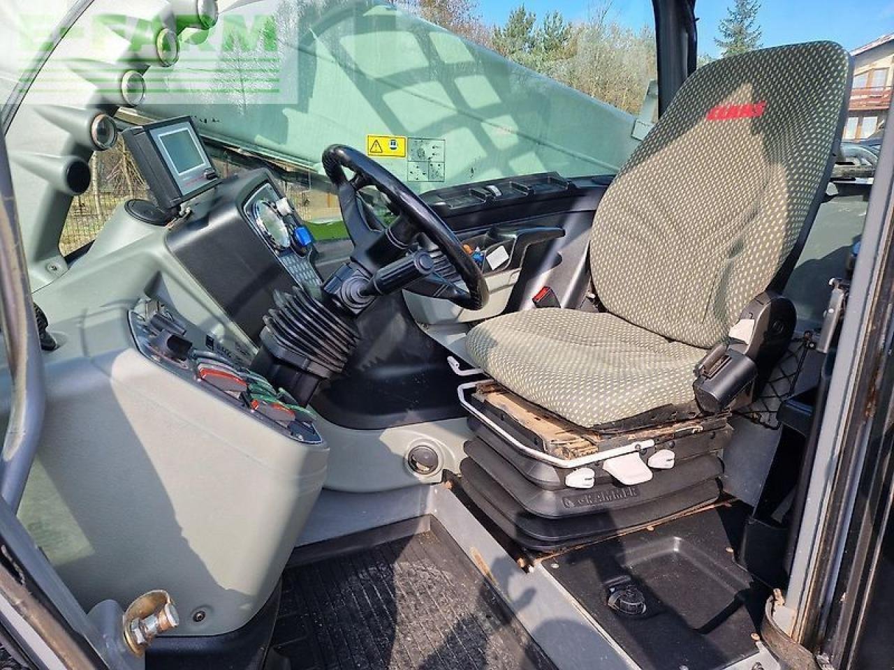 Radlader of the type CLAAS scorpion 7055, Gebrauchtmaschine in ZELOW (Picture 8)