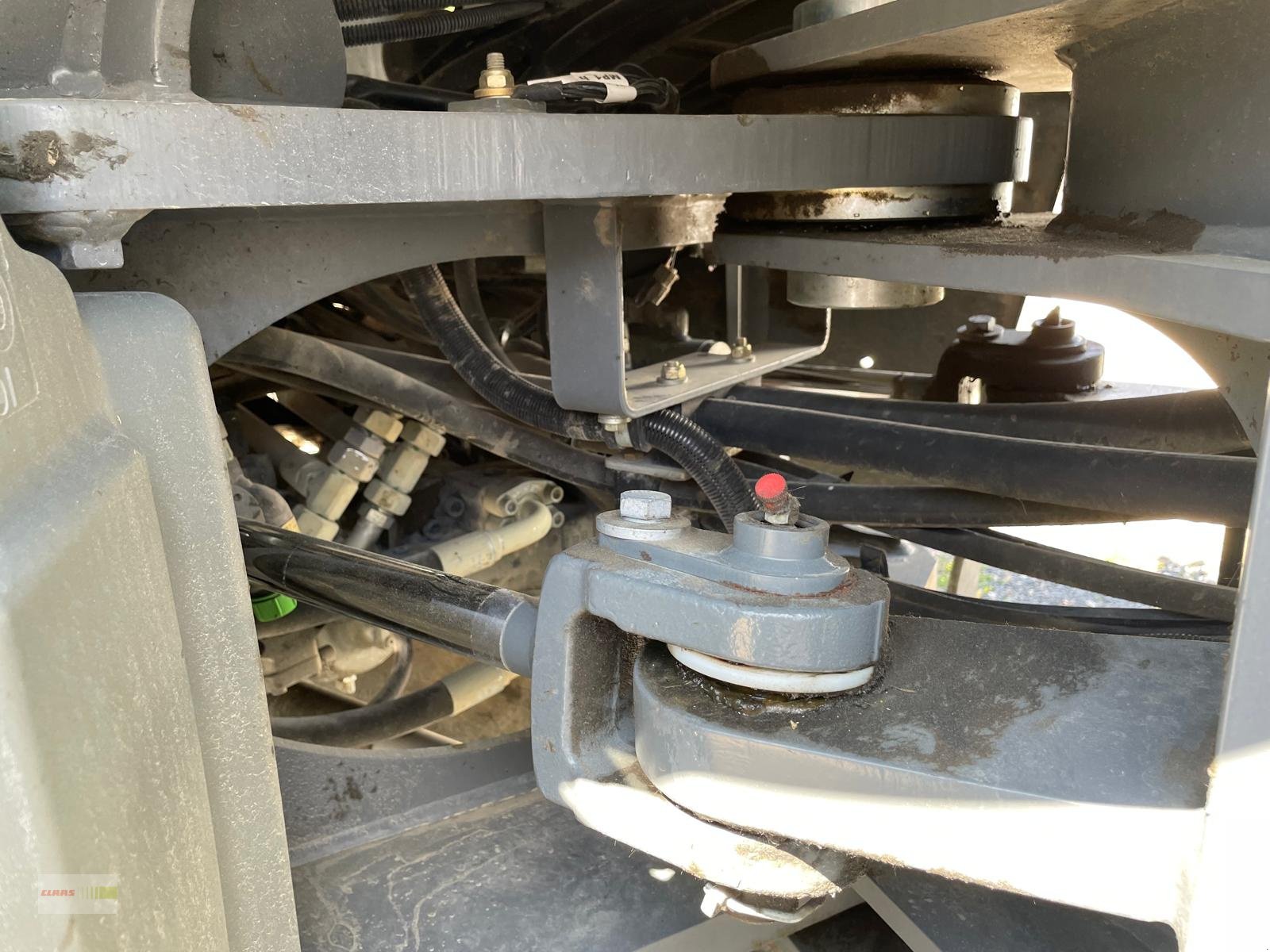 Radlader des Typs CLAAS Torion 1511 VP  E-FARM Auktion, Gebrauchtmaschine in Langenau (Bild 4)