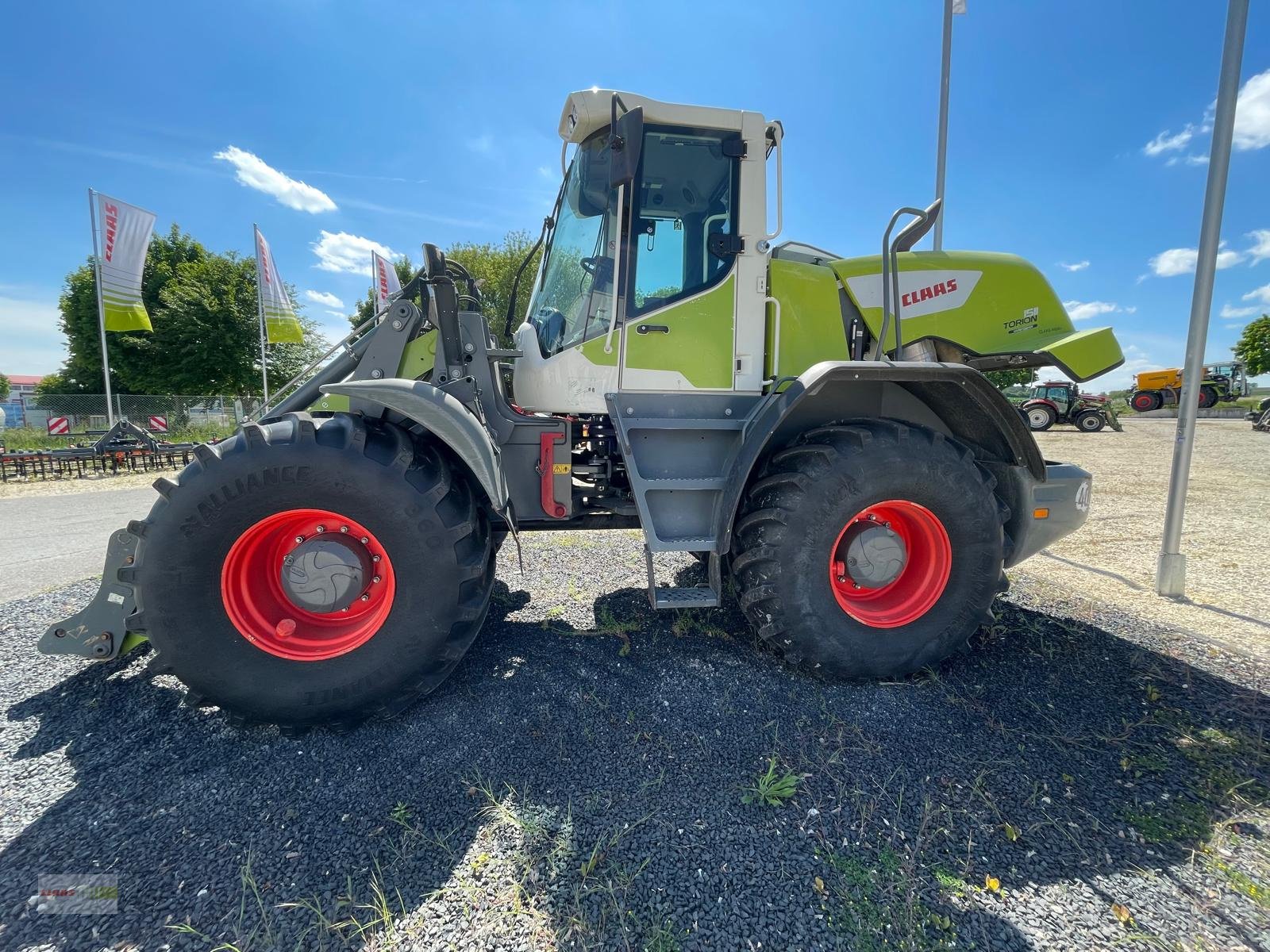 Radlader des Typs CLAAS Torion 1511 VP  E-FARM Auktion, Gebrauchtmaschine in Langenau (Bild 15)