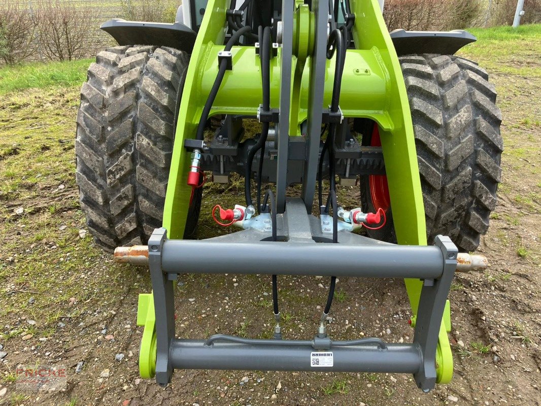 Radlader of the type CLAAS Torion 530, Neumaschine in Bockel - Gyhum (Picture 11)