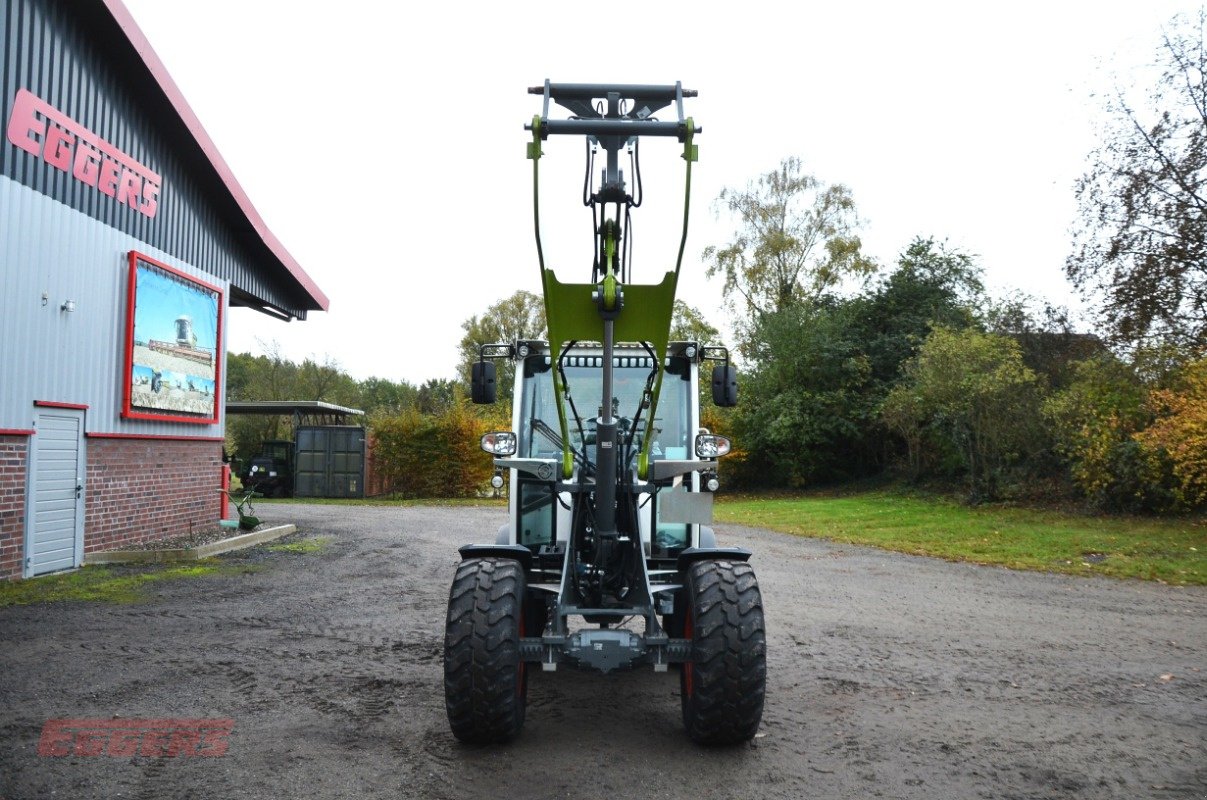 Radlader of the type CLAAS TORION 535, Neumaschine in Suhlendorf (Picture 2)