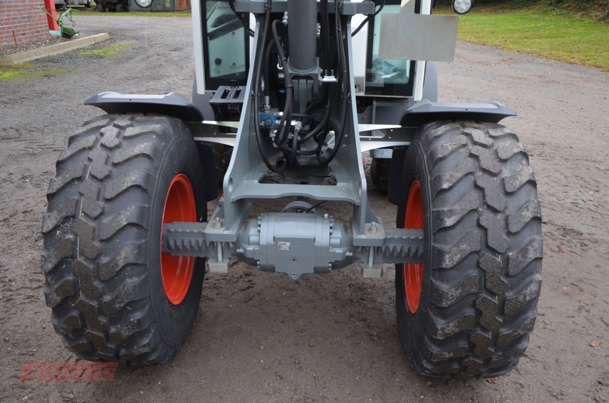 Radlader of the type CLAAS TORION 535, Neumaschine in Suhlendorf (Picture 7)