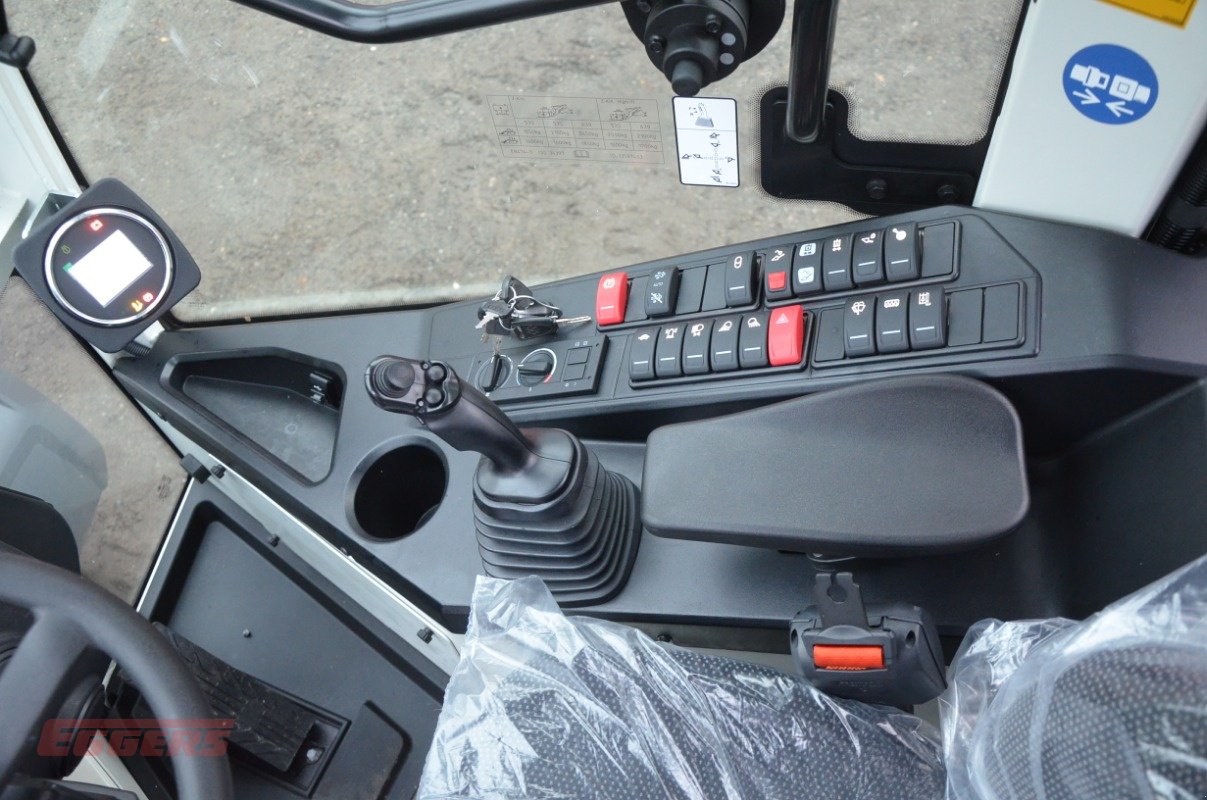 Radlader of the type CLAAS TORION 535, Neumaschine in Suhlendorf (Picture 14)