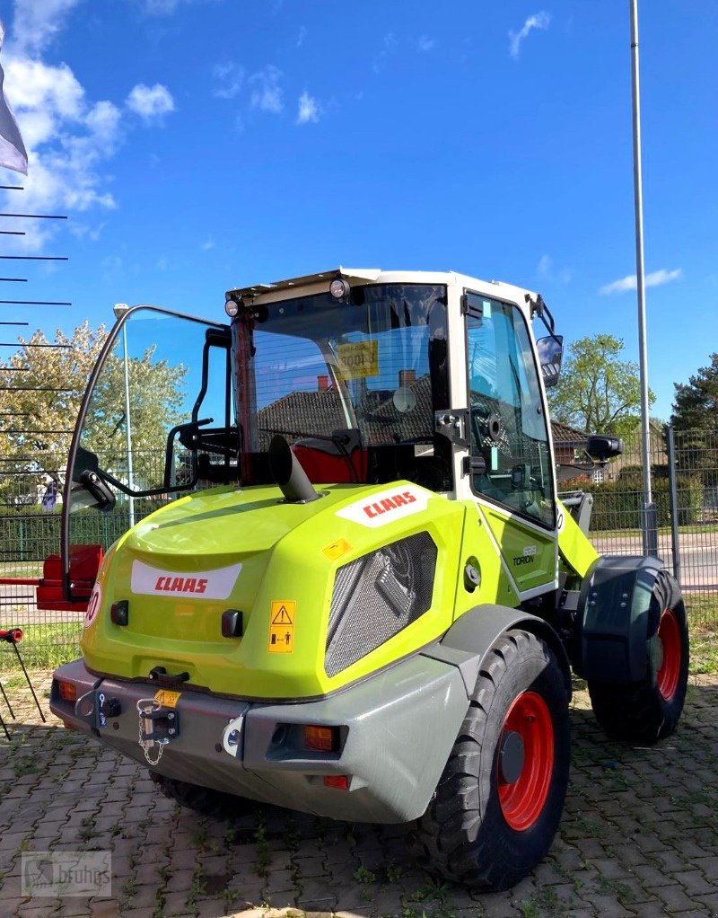 Radlader of the type CLAAS Torion 639, Neumaschine in Karstädt (Picture 2)
