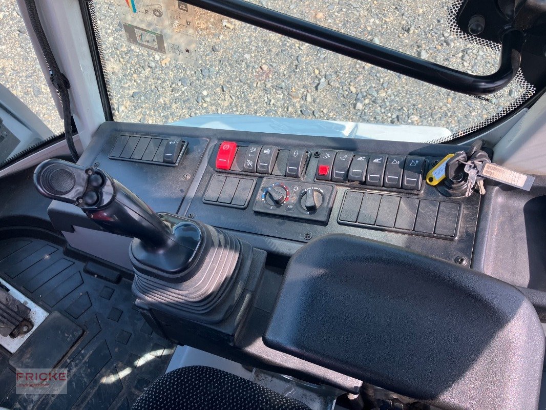 Radlader типа CLAAS Torion 738 T SINUS ***Jahresendrallye***, Gebrauchtmaschine в Bockel - Gyhum (Фотография 13)