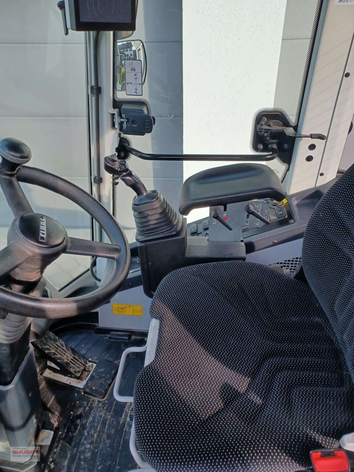 Radlader от тип CLAAS Torion 956 Sinus, Gebrauchtmaschine в Dorfen (Снимка 19)