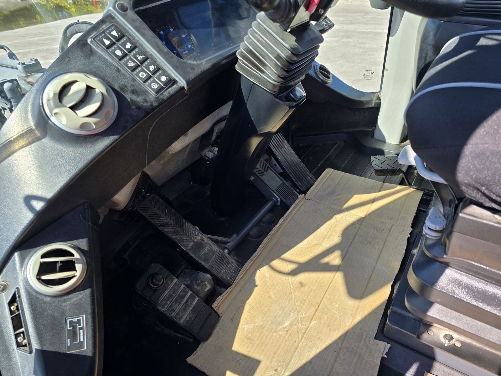 Radlader typu Doosan DL220-5, Gebrauchtmaschine v Gabersdorf (Obrázek 17)