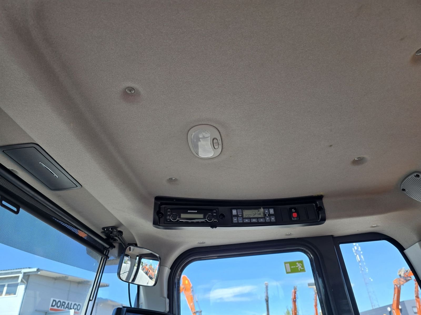 Radlader typu Doosan DL220-5, Gebrauchtmaschine v Gabersdorf (Obrázek 18)