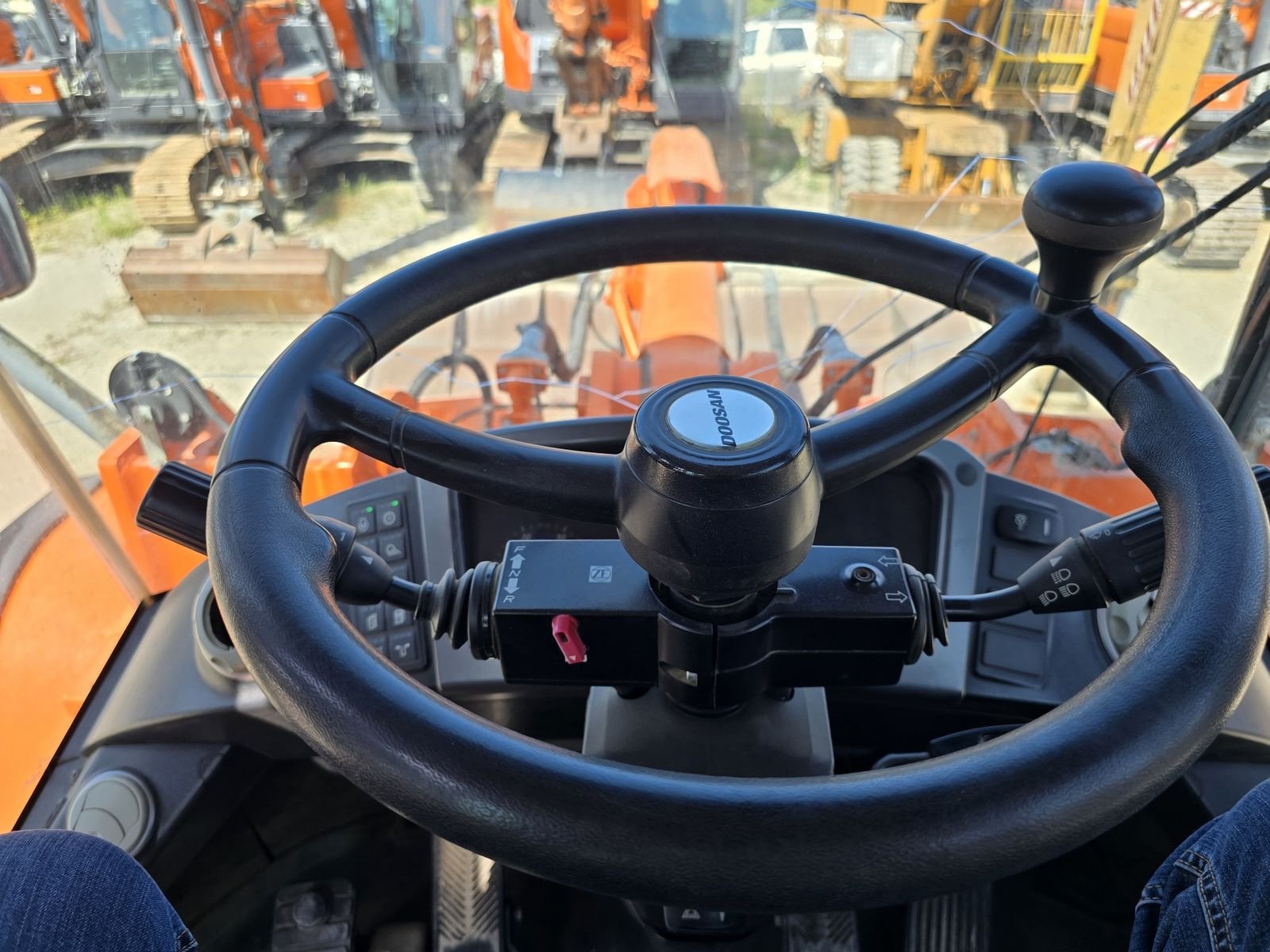 Radlader typu Doosan DL420-5, Gebrauchtmaschine v Gabersdorf (Obrázek 12)