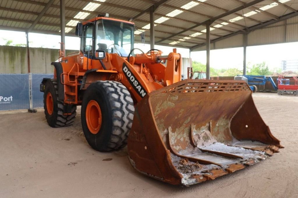 Radlader typu Doosan DL420, Gebrauchtmaschine v Antwerpen (Obrázek 9)