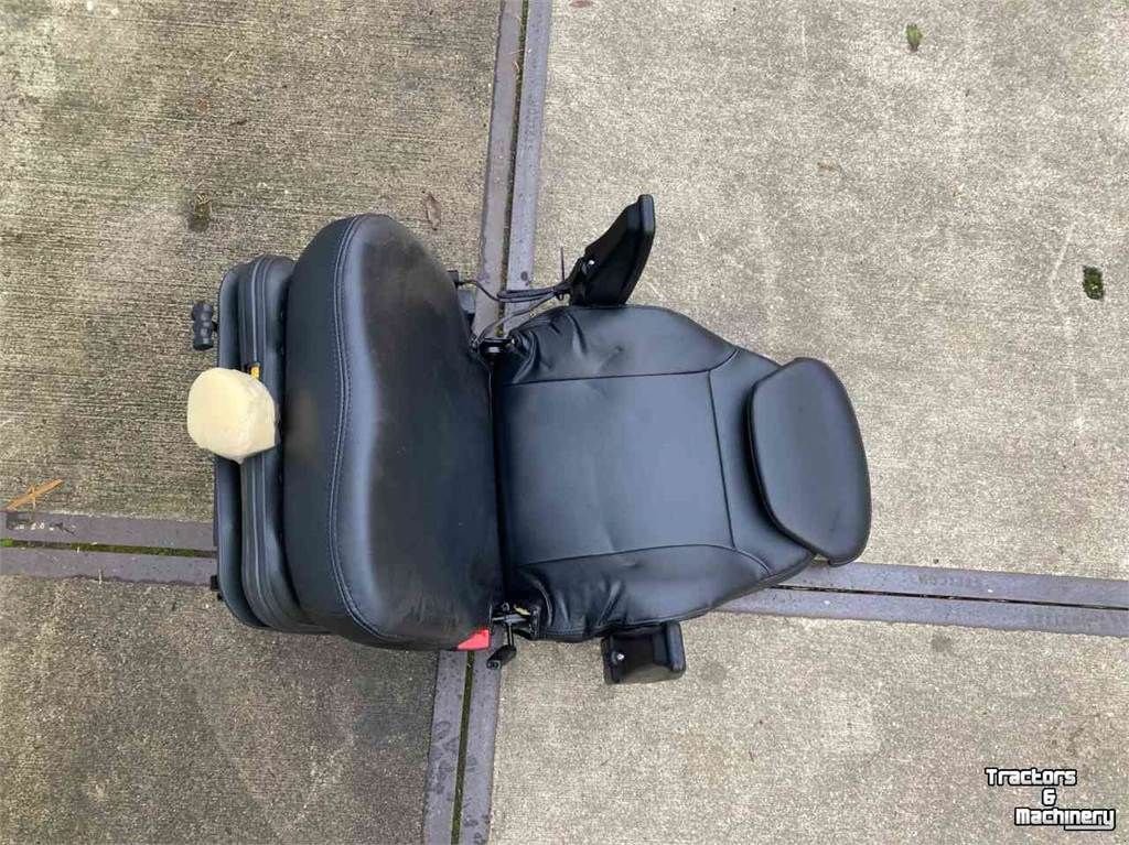 Radlader tip Eurotrac Mechanisch geveerde stoel, Gebrauchtmaschine in Zevenaar (Poză 2)