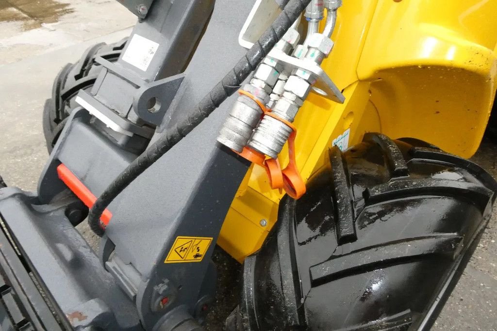 Radlader of the type Eurotrac T11 shovel Weinig uren!! DEMO, Gebrauchtmaschine in Losdorp (Picture 8)