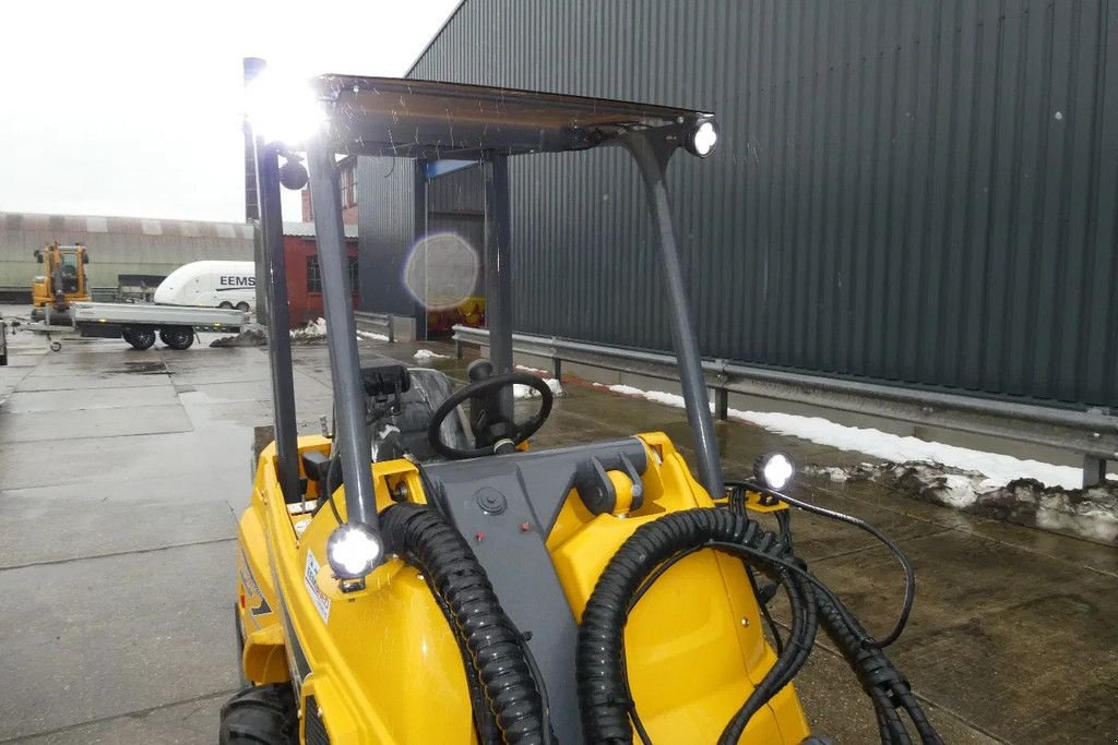 Radlader of the type Eurotrac T11 shovel Weinig uren!! DEMO, Gebrauchtmaschine in Losdorp (Picture 7)