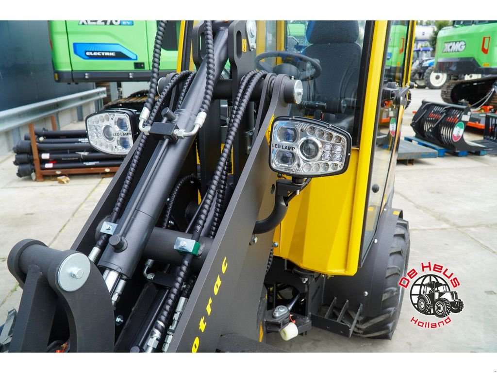 Radlader του τύπου Eurotrac W11-MC, Neumaschine σε MIJNSHEERENLAND (Φωτογραφία 11)