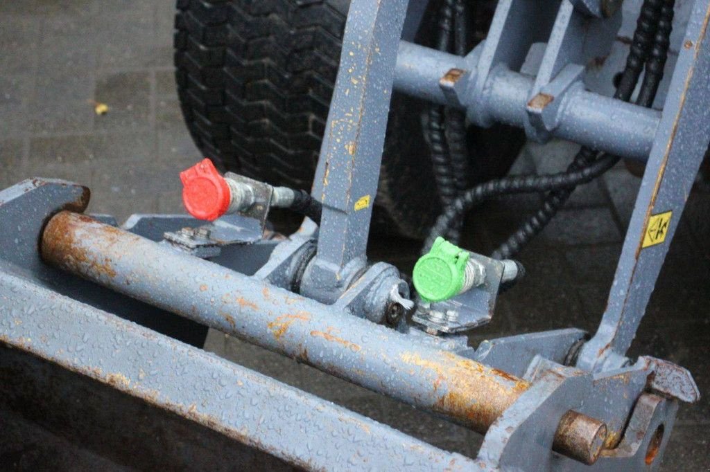 Radlader del tipo Eurotrac W11-ME, Gebrauchtmaschine In Antwerpen (Immagine 11)