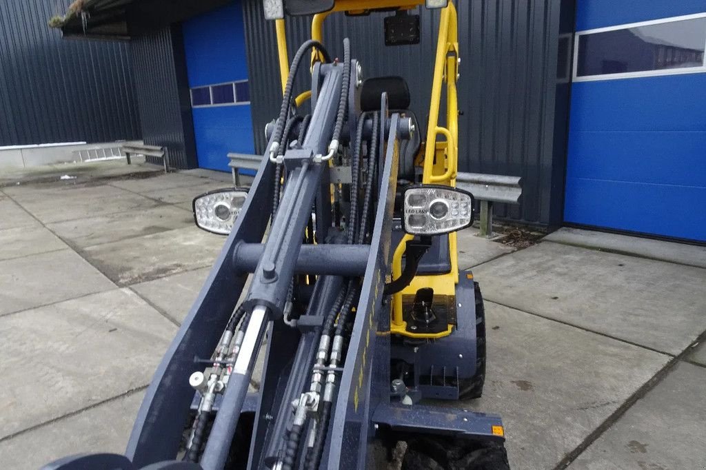 Radlader of the type Eurotrac W11 Shovel laadschop, Neumaschine in Losdorp (Picture 9)