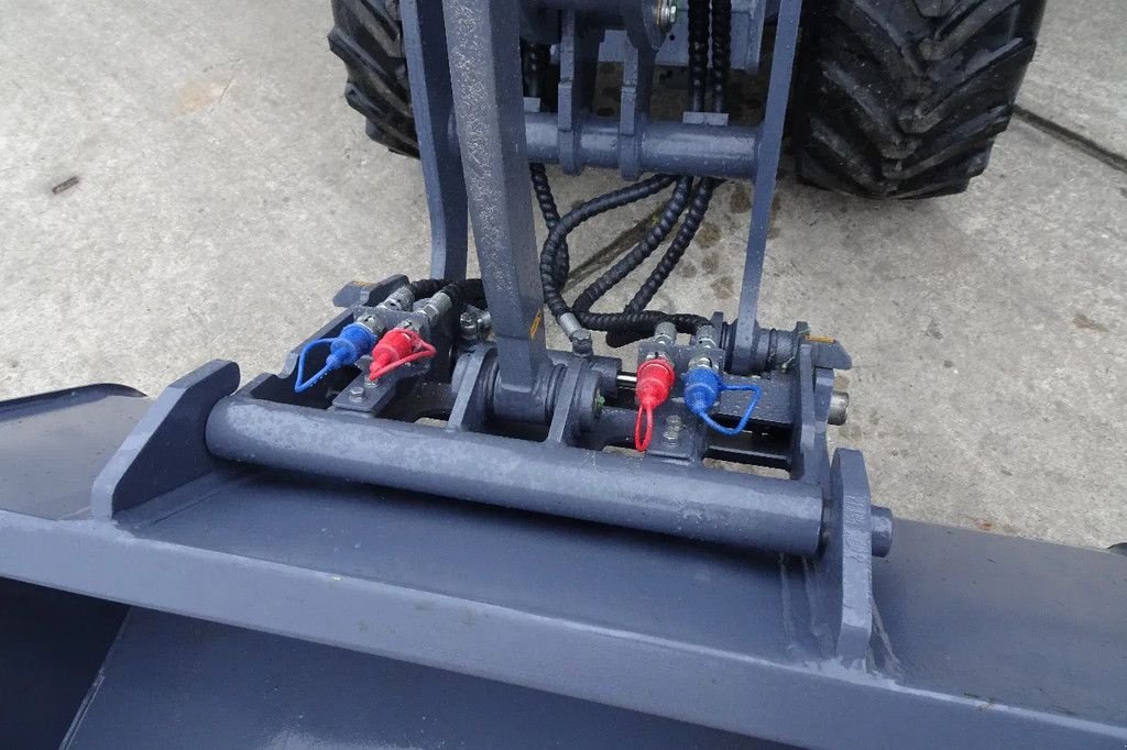 Radlader of the type Eurotrac W11 Shovel laadschop, Neumaschine in Losdorp (Picture 8)