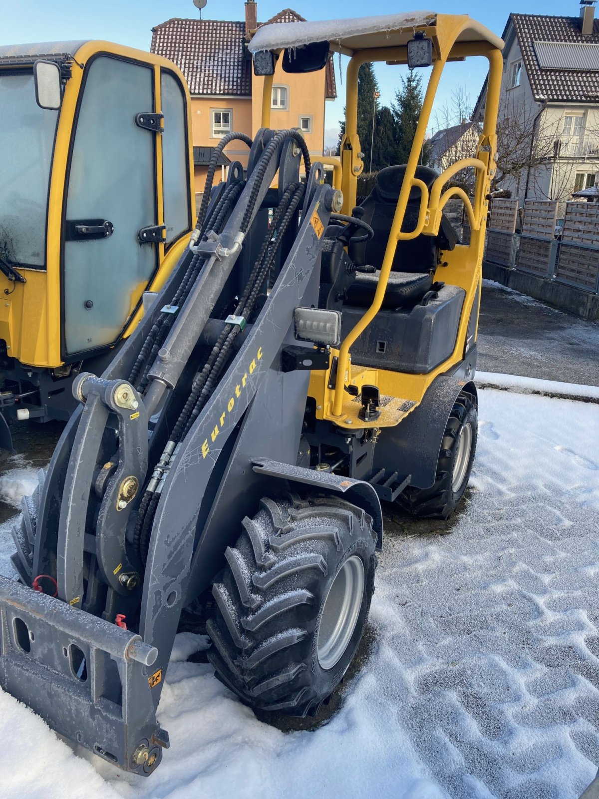 Radlader of the type Eurotrac W11, Neumaschine in Ostrach (Picture 1)