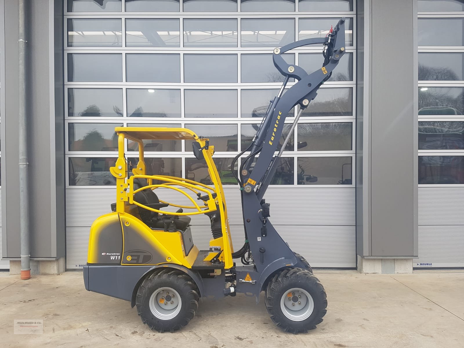 Radlader des Typs Eurotrac W11, Neumaschine in Tapfheim (Bild 2)