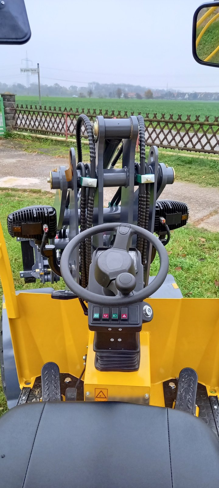 Radlader of the type Eurotrac W11, Neumaschine in Delitzsch (Picture 7)