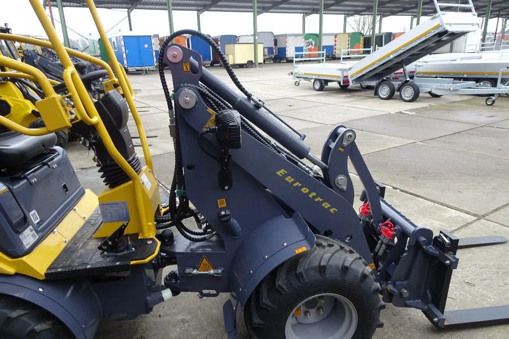 Radlader του τύπου Eurotrac W11M, Neumaschine σε Losdorp (Φωτογραφία 9)