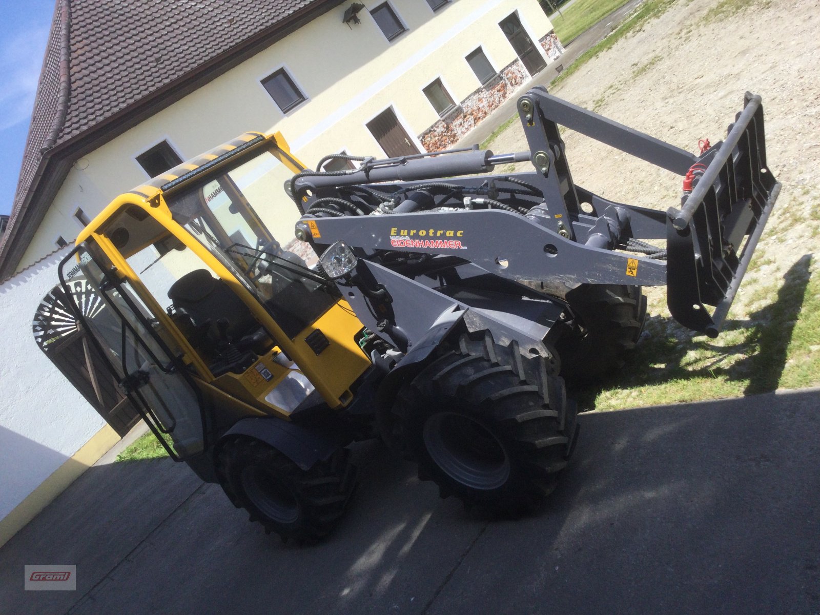 Radlader του τύπου Eurotrac W12, Gebrauchtmaschine σε Kößlarn (Φωτογραφία 8)