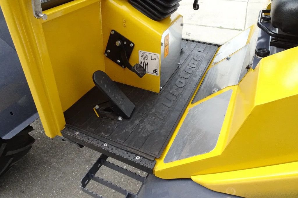 Radlader of the type Eurotrac W12CS met cabine DEMO weinig uren!, Gebrauchtmaschine in Losdorp (Picture 9)