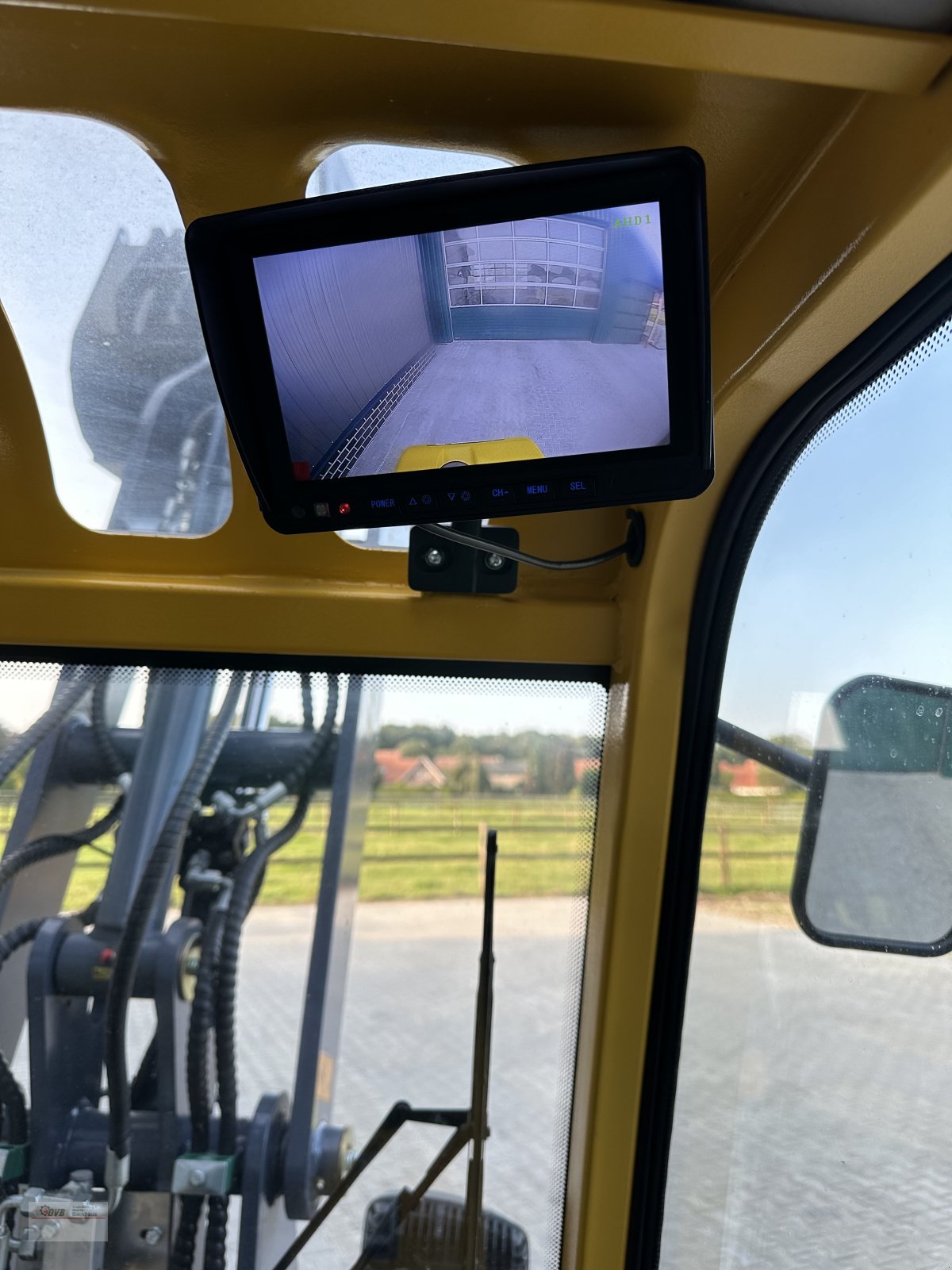 Radlader des Typs Eurotrac W12S Vollkabine, Neumaschine in Bakum - Lüsche (Bild 10)