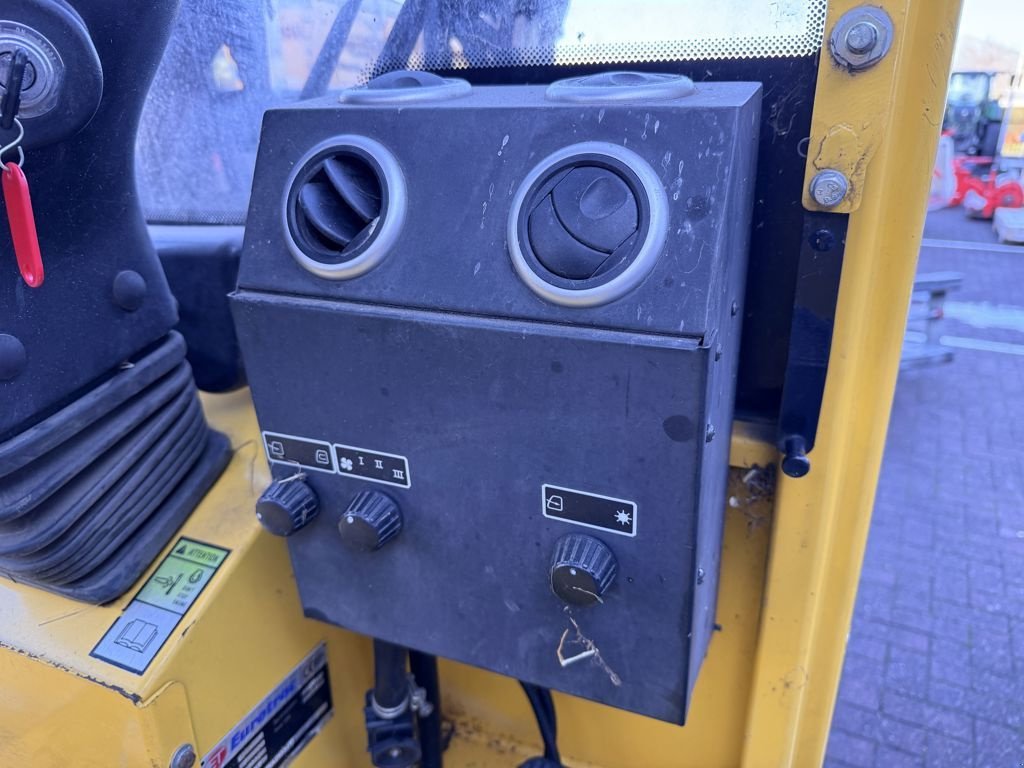 Radlader του τύπου Eurotrac W13F Shovel, Gebrauchtmaschine σε BOEKEL (Φωτογραφία 7)