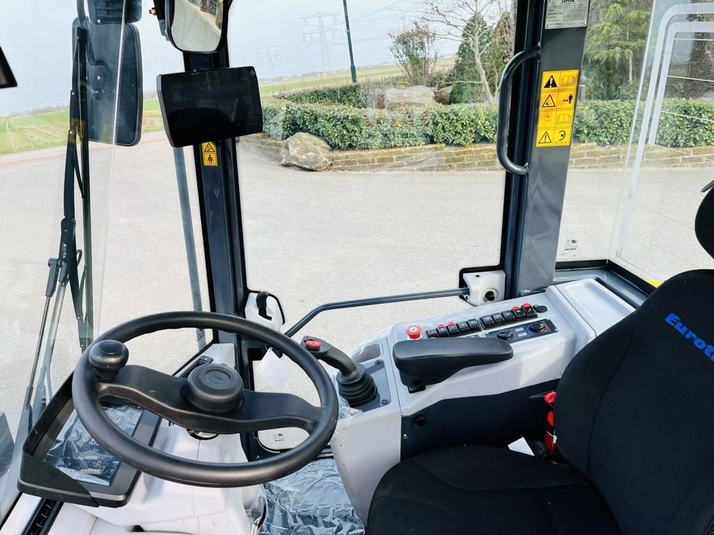 Radlader des Typs Eurotrac WL18, Neumaschine in Coevorden (Bild 10)