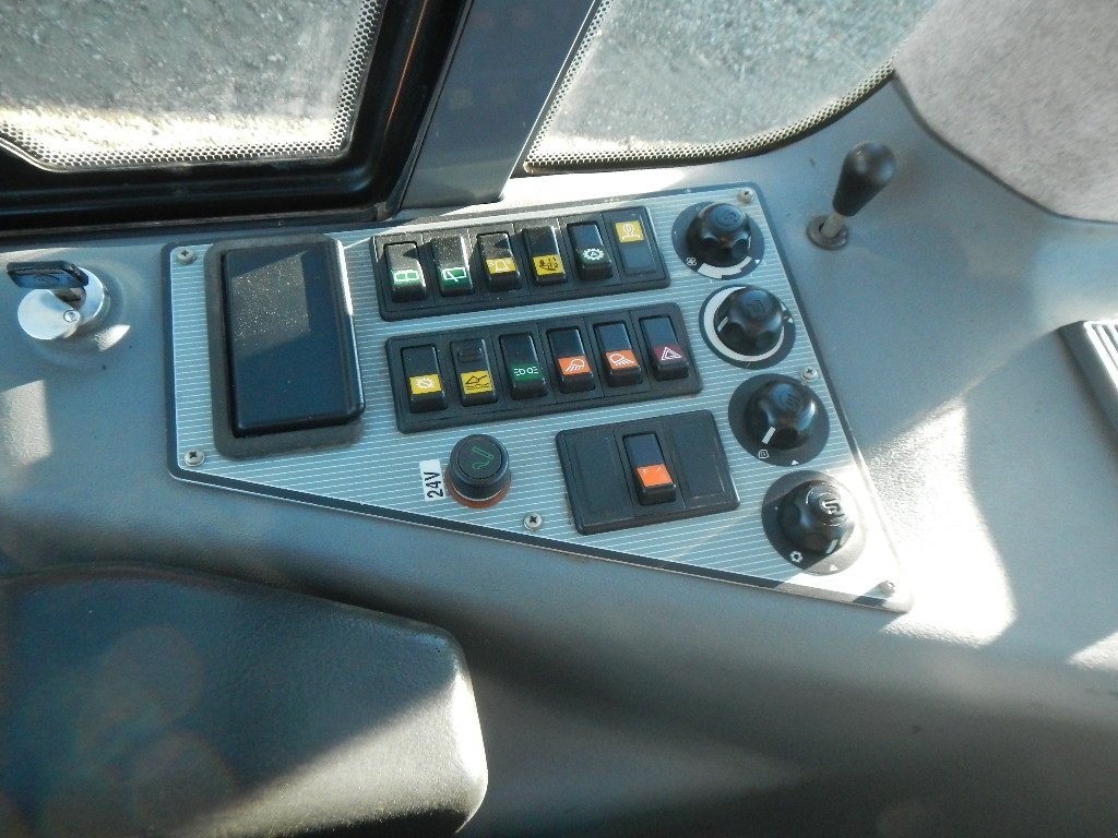 Radlader of the type Fiat Hitachi W130 A, Gebrauchtmaschine in Aabenraa (Picture 18)